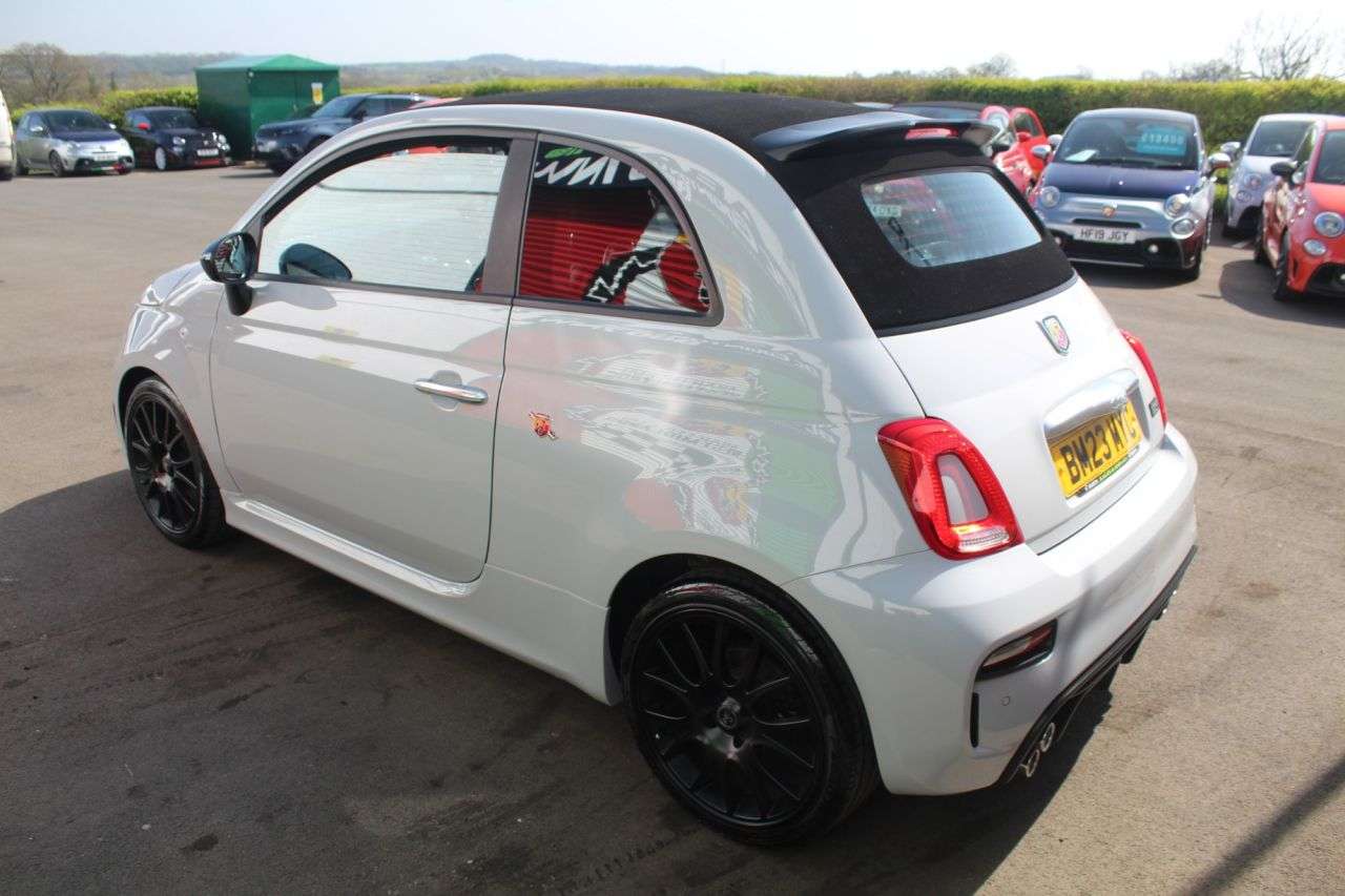 2023 ABARTH 595C 2023 ABARTH 595C
