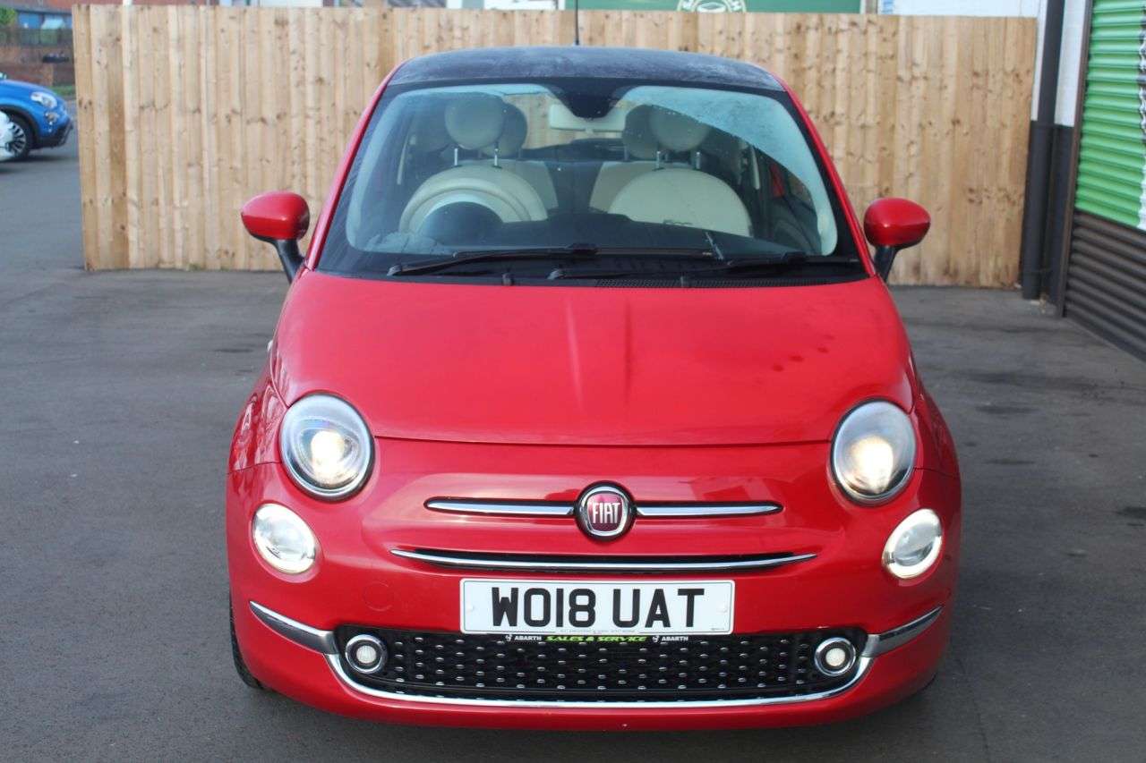 A 2018 FIAT 500 1.2 Lounge Hatchback 3dr Petrol Manual Euro 6 (s/s) (69 bhp) A 2018 FIAT 500 1.2 Lounge Hatchback 3dr Petrol Manual Euro 6 (s/s) (69 bhp)