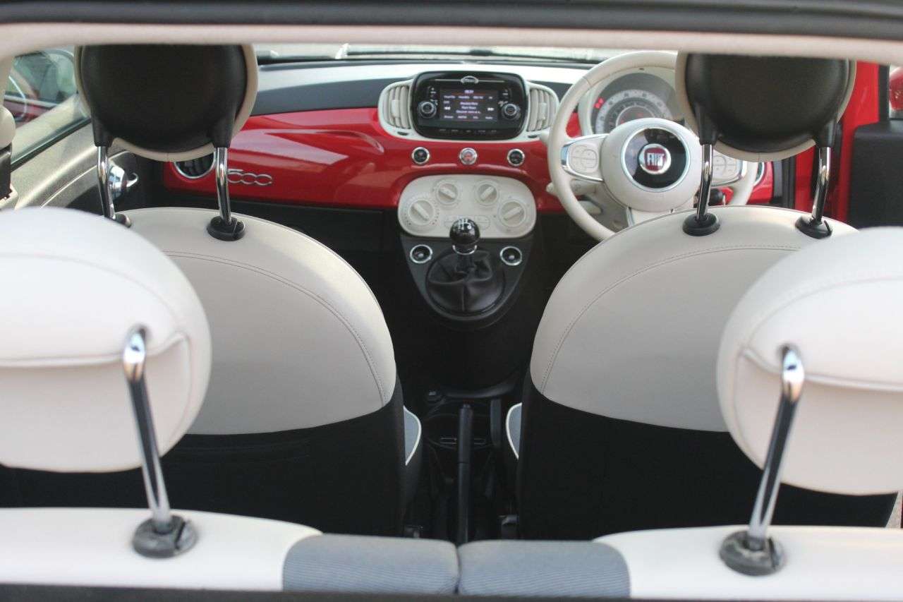 2018 FIAT 500 2018 FIAT 500