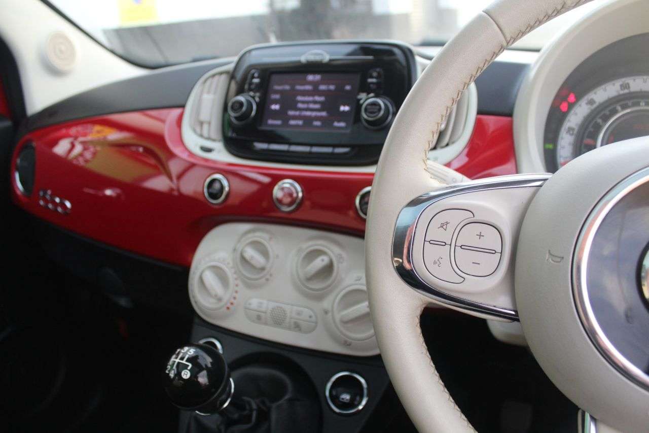 2018 FIAT 500 2018 FIAT 500