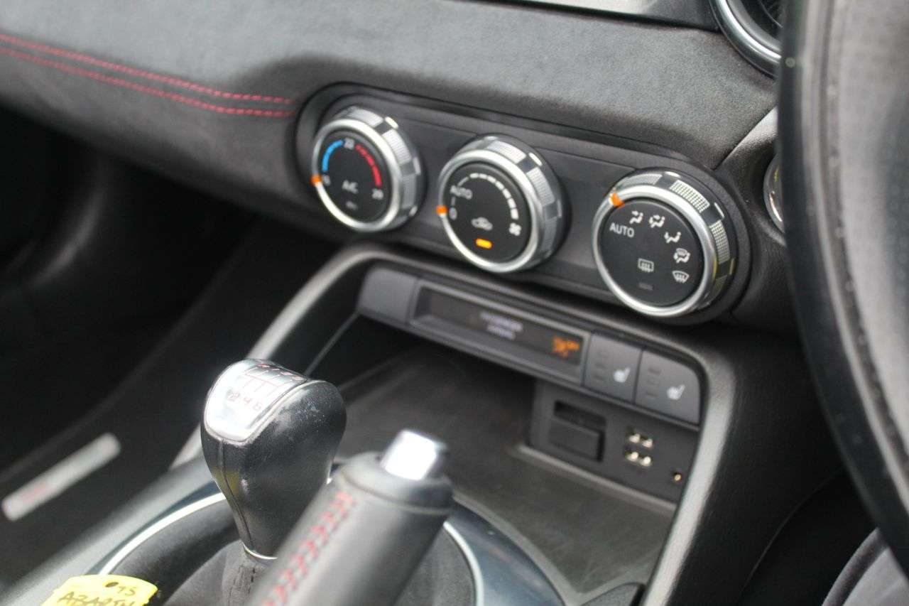2018 ABARTH 124 SPIDER 2018 ABARTH 124 SPIDER