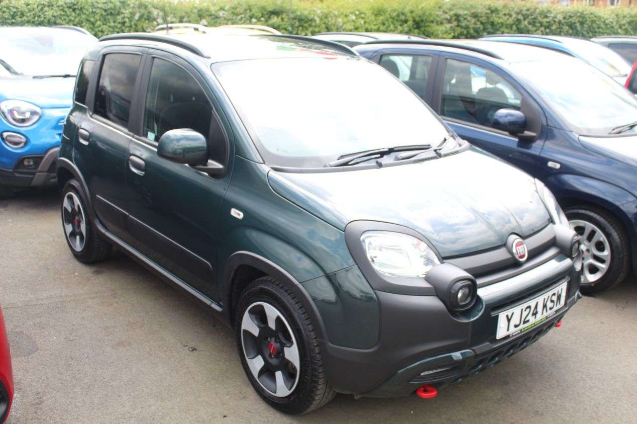 A 2024 FIAT PANDA 1.0 MHEV Hatchback 5dr Petrol Manual Euro 6 (s/s) (70 bhp) A 2024 FIAT PANDA 1.0 MHEV Hatchback 5dr Petrol Manual Euro 6 (s/s) (70 bhp)
