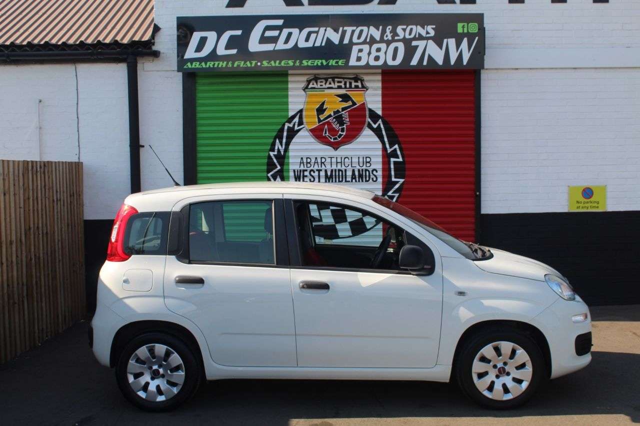A 2014 FIAT PANDA 1.2 Pop Hatchback 5dr Petrol Manual Euro 6 (69 bhp) GREAT VALUE A 2014 FIAT PANDA 1.2 Pop Hatchback 5dr Petrol Manual Euro 6 (69 bhp) GREAT VALUE