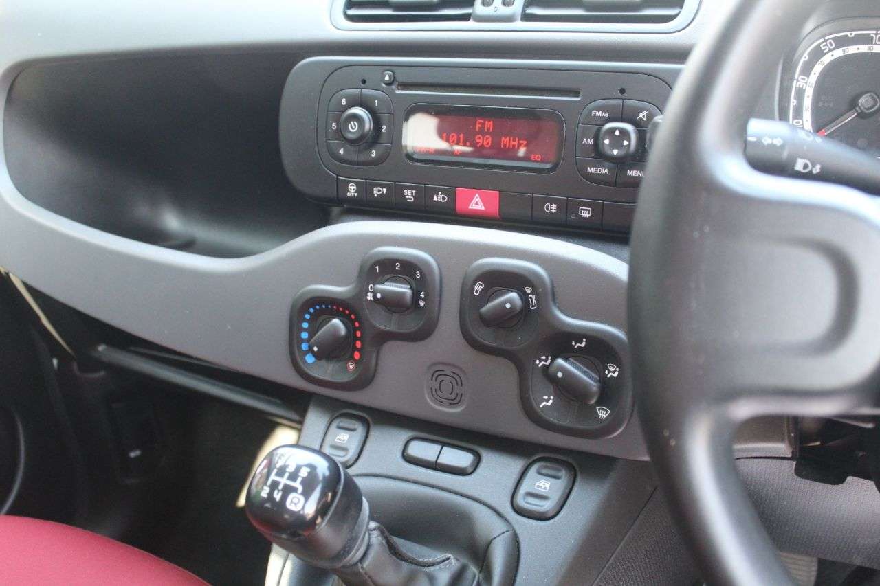 2014 FIAT PANDA 2014 FIAT PANDA