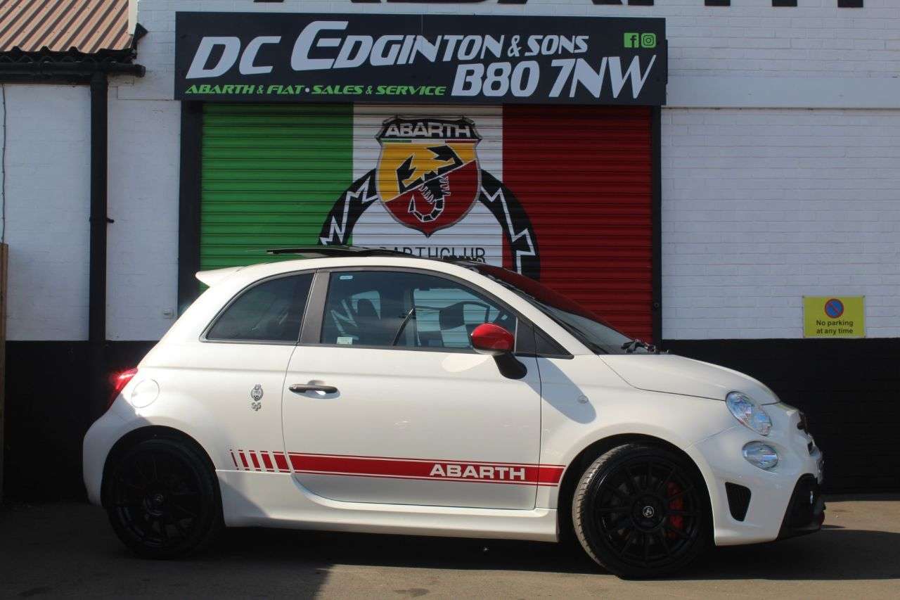 2020 ABARTH 595 2020 ABARTH 595