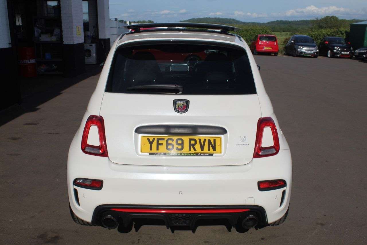 2020 ABARTH 595 2020 ABARTH 595