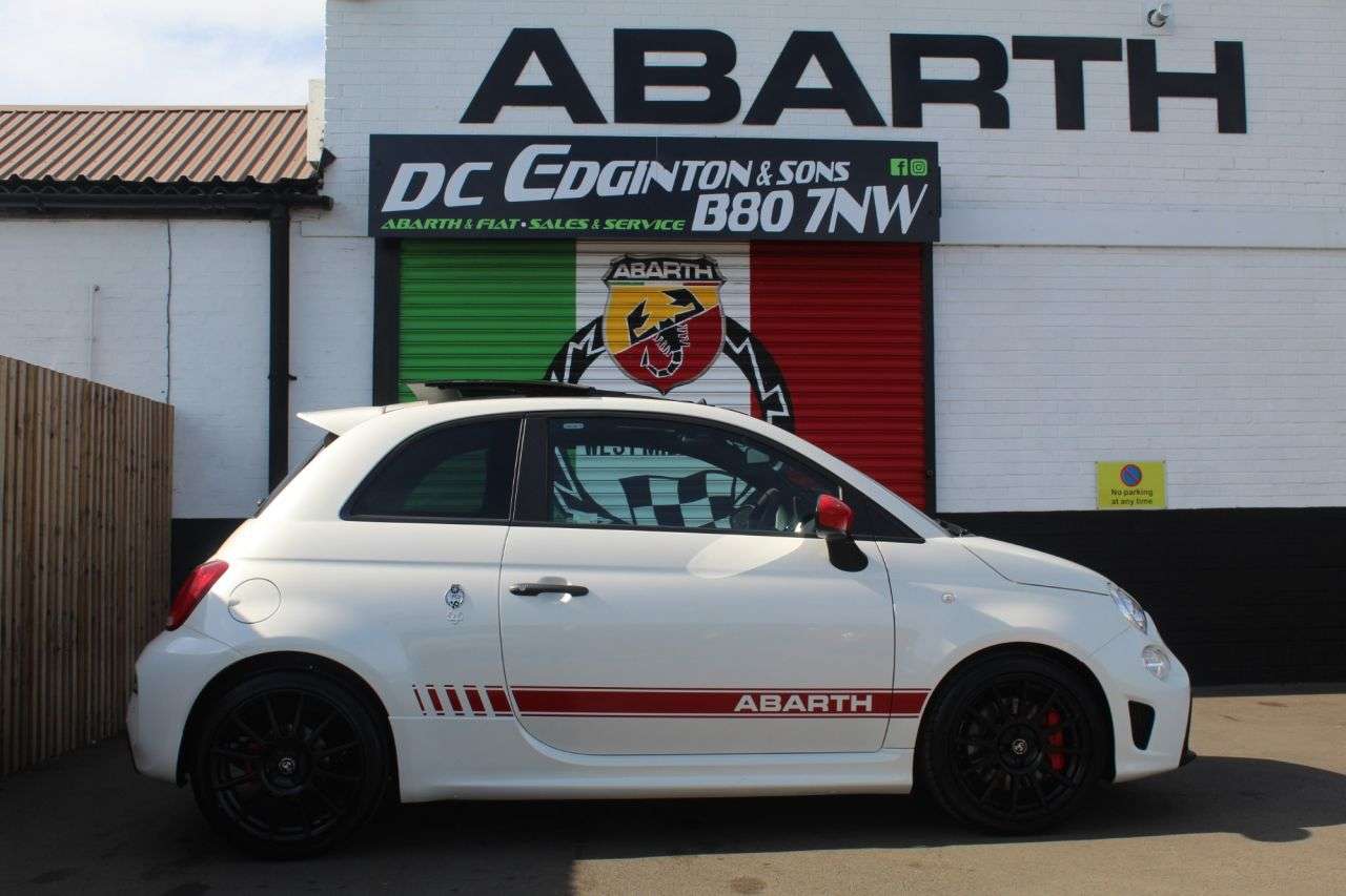 2020 ABARTH 595 2020 ABARTH 595