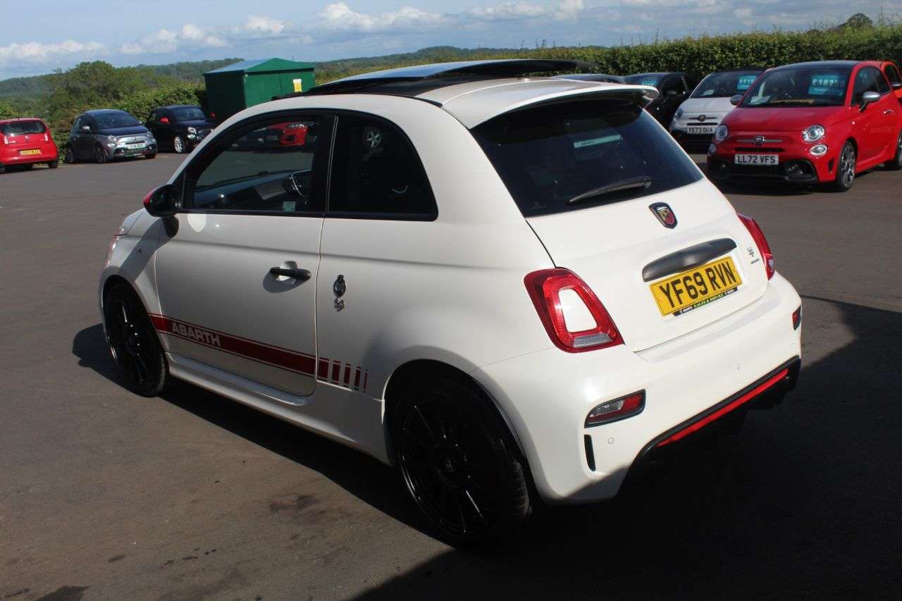 2020 ABARTH 595 2020 ABARTH 595