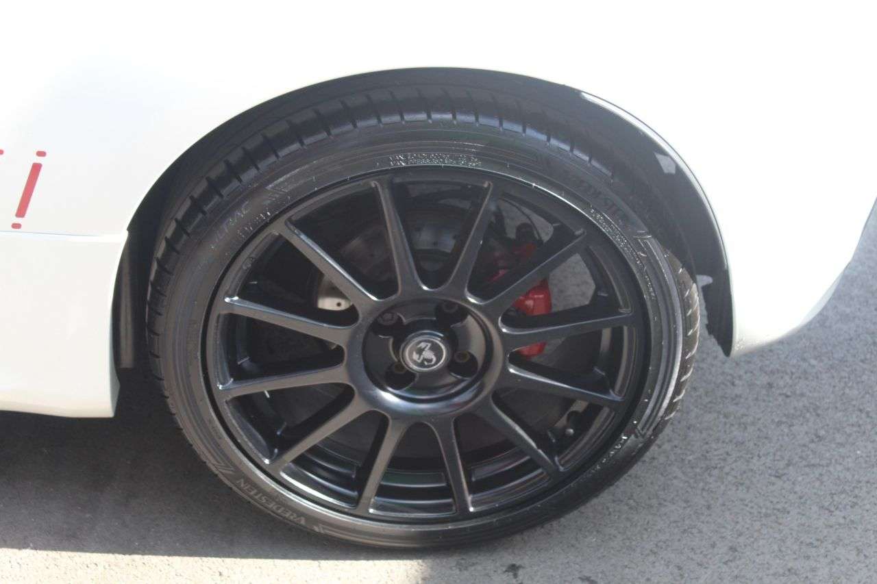 2020 ABARTH 595 2020 ABARTH 595