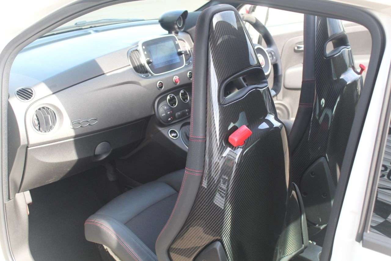 2020 ABARTH 595 2020 ABARTH 595
