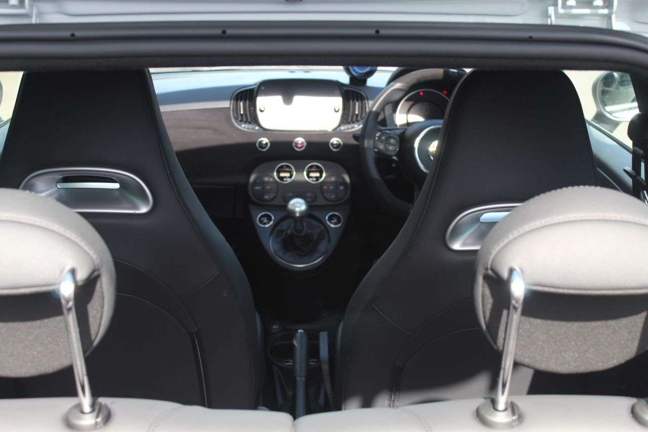 2024 ABARTH 695 2024 ABARTH 695