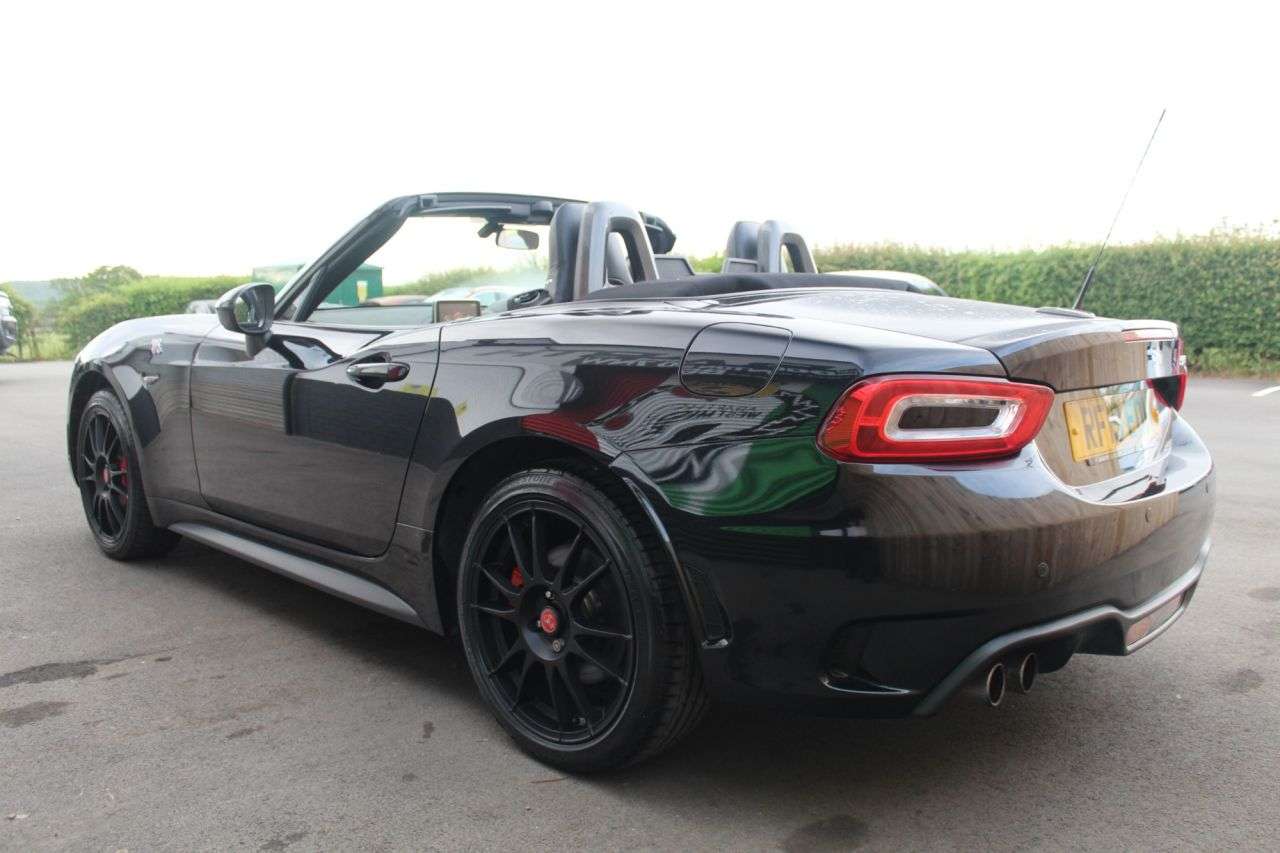 2019 ABARTH 124 SPIDER 2019 ABARTH 124 SPIDER