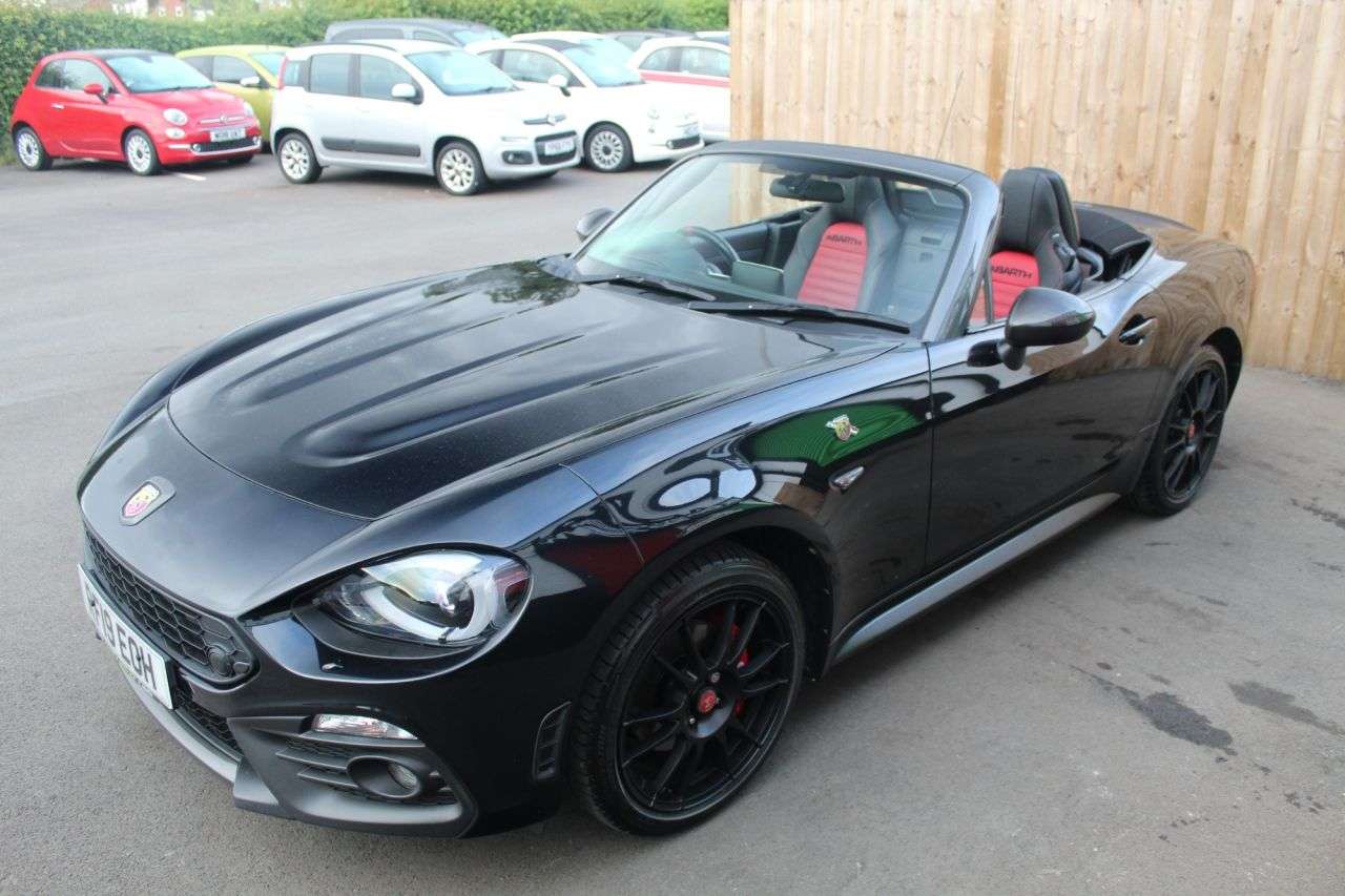 A 2019 ABARTH 124 SPIDER GT 1.4 MultiAir Convertible 2d AUTO 170 BHP FINISHED IN SAN MARINO A 2019 ABARTH 124 SPIDER GT 1.4 MultiAir Convertible 2d AUTO 170 BHP FINISHED IN SAN MARINO