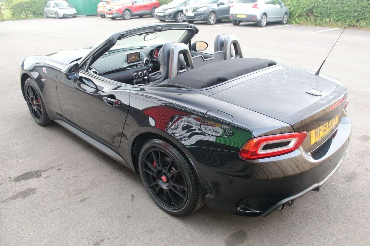 2019 ABARTH 124 SPIDER 2019 ABARTH 124 SPIDER