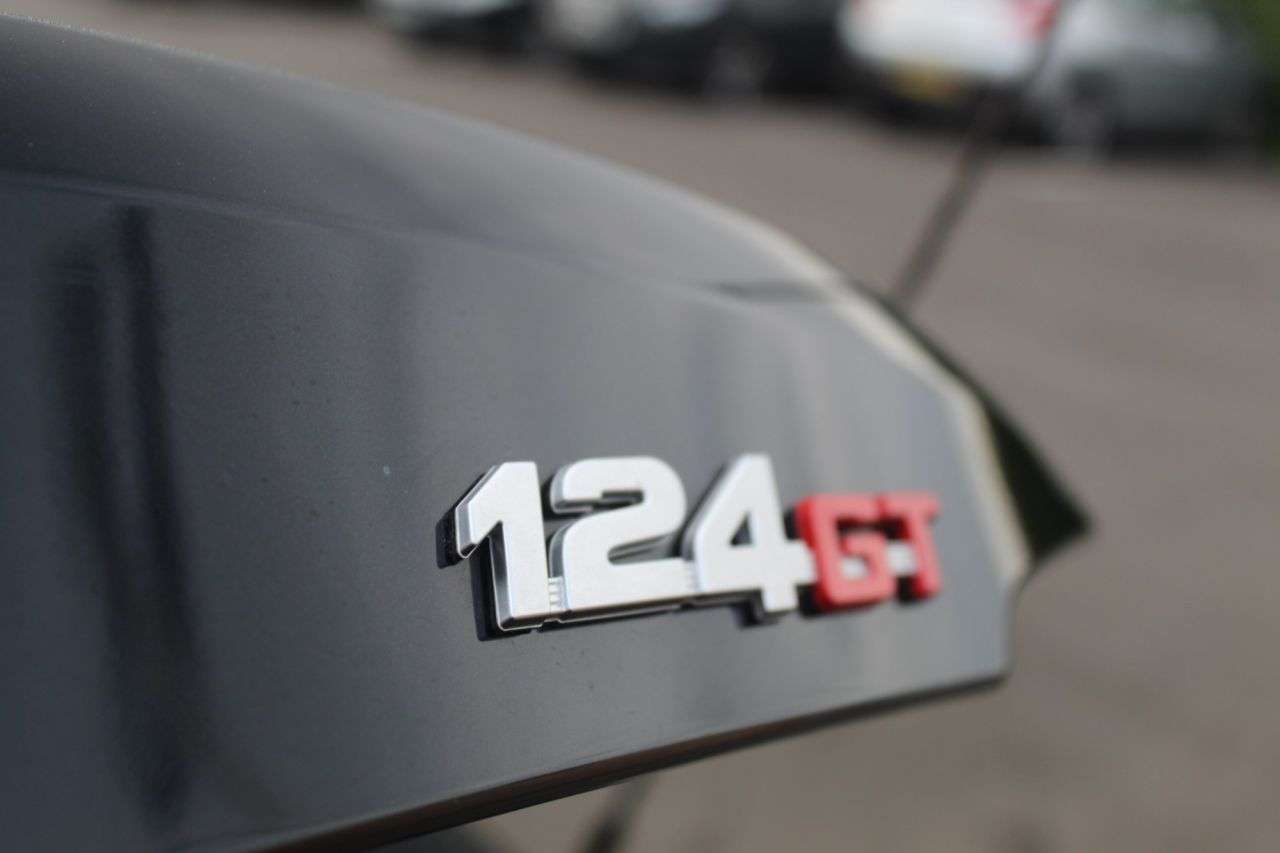 2019 ABARTH 124 SPIDER 2019 ABARTH 124 SPIDER