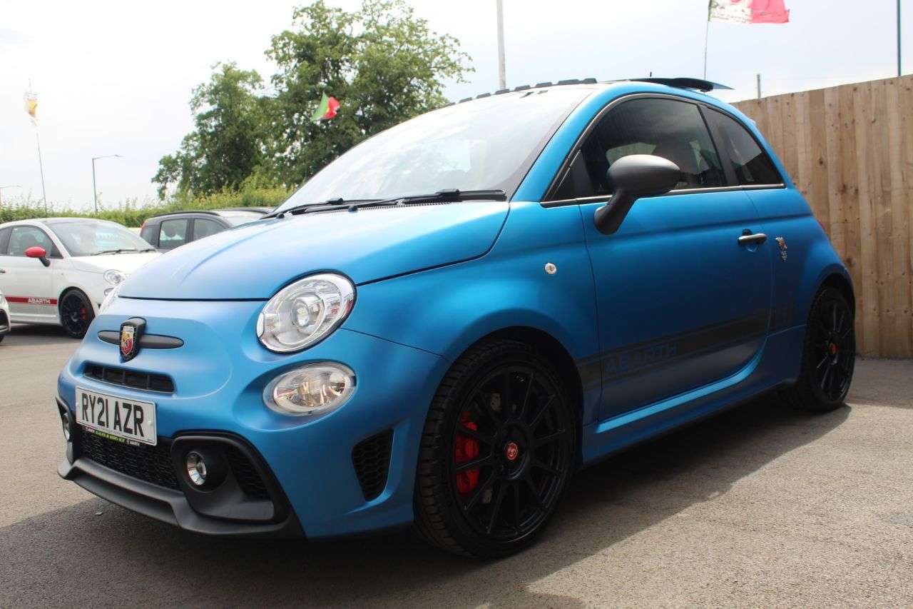 A 2021 ABARTH 595 1.4 T-Jet Competizione 70th Hatchback 3dr Petrol Auto Euro 6 (180 bhp) RALL A 2021 ABARTH 595 1.4 T-Jet Competizione 70th Hatchback 3dr Petrol Auto Euro 6 (180 bhp) RALL