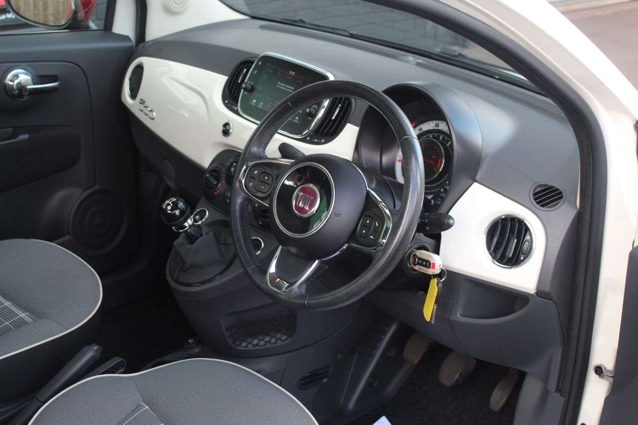 2018 FIAT 500 2018 FIAT 500