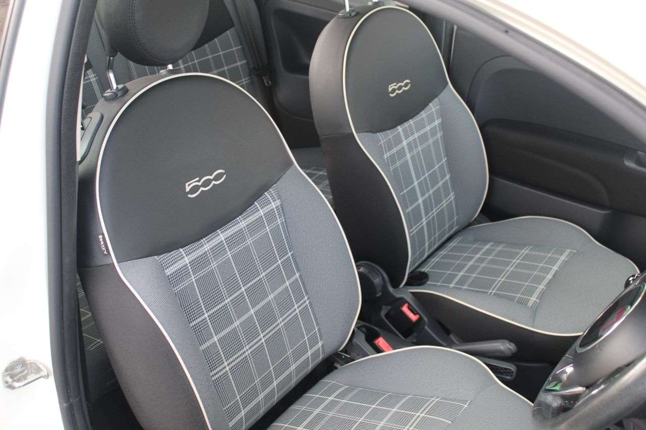 2018 FIAT 500 2018 FIAT 500