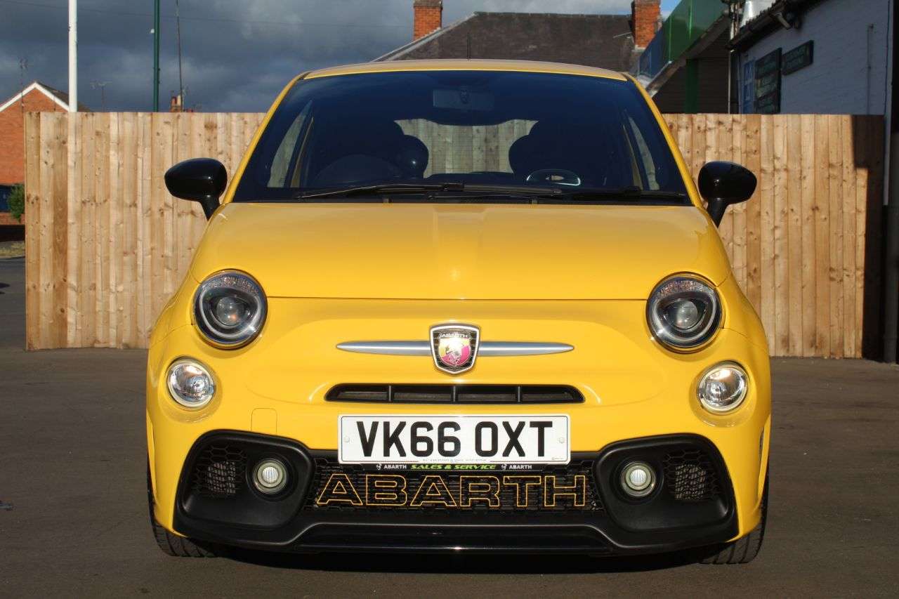 2016 ABARTH 595 2016 ABARTH 595