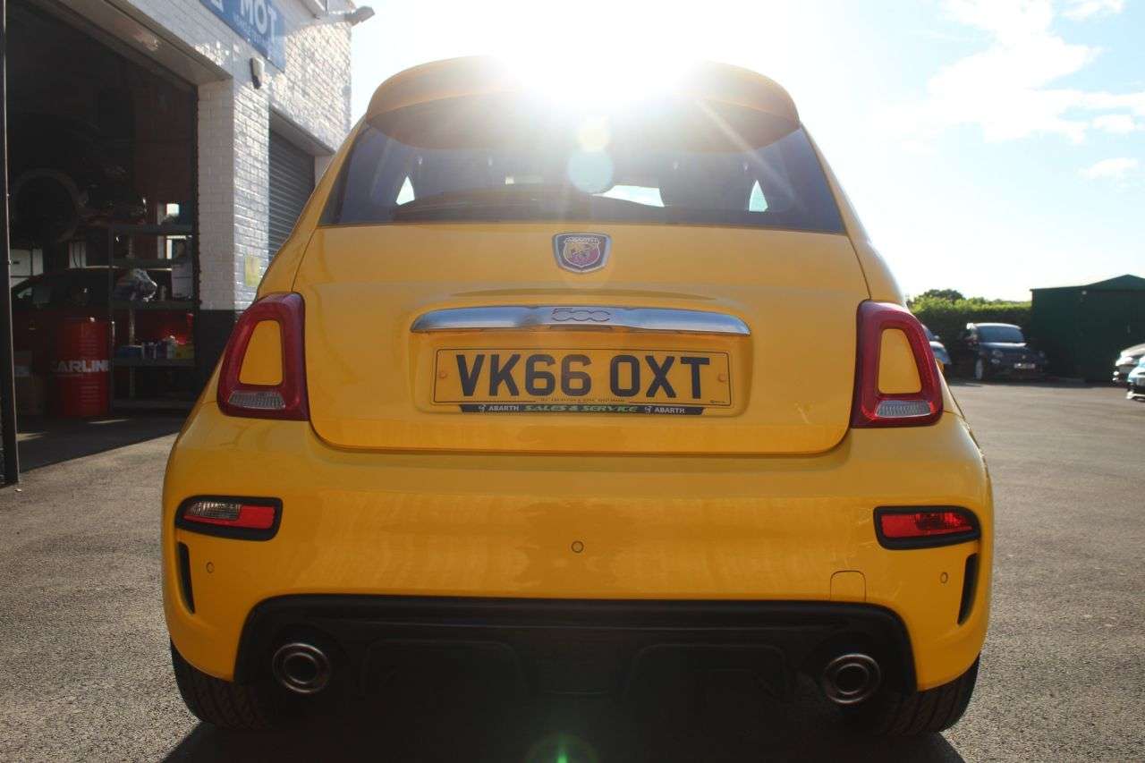 2016 ABARTH 595 2016 ABARTH 595