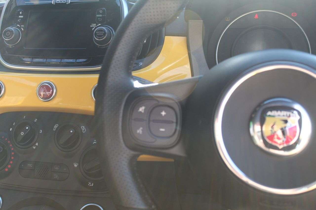 2016 ABARTH 595 2016 ABARTH 595