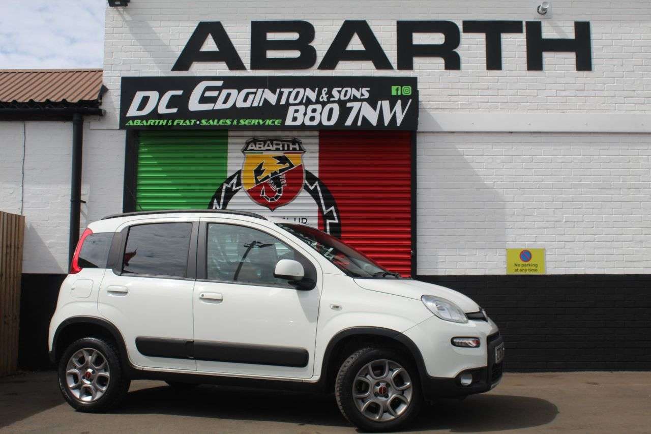 A 2016 FIAT PANDA 1.3 MultiJet Trekking Hatchback 5dr Diesel Manual Euro 6 (s/s) (95 ps) 8 SE A 2016 FIAT PANDA 1.3 MultiJet Trekking Hatchback 5dr Diesel Manual Euro 6 (s/s) (95 ps) 8 SE