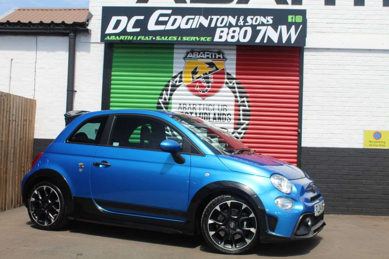 2024 ABARTH 695 2024 ABARTH 695