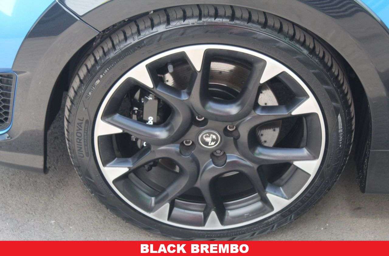 2024 ABARTH 695 2024 ABARTH 695