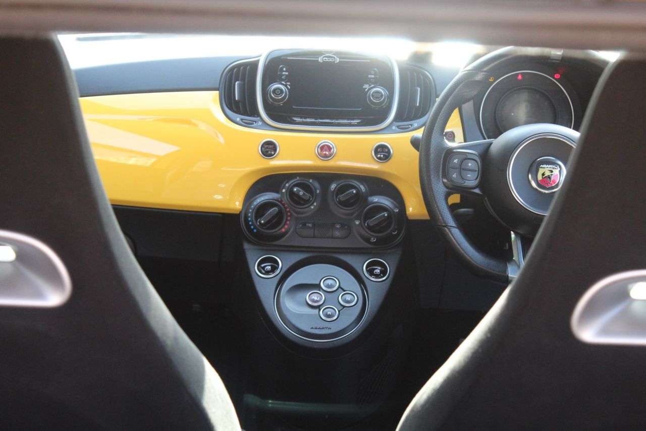 2017 ABARTH 500 2017 ABARTH 500