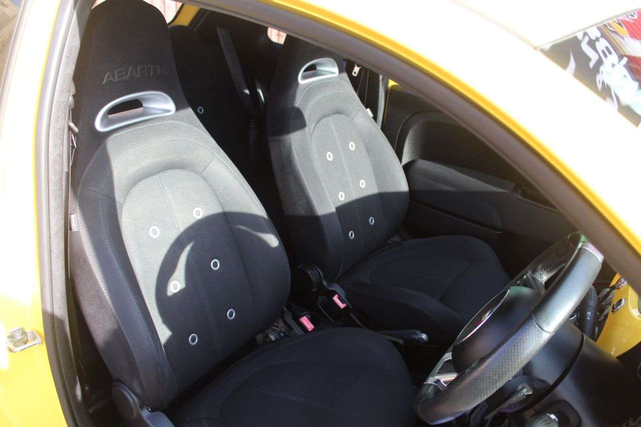 2017 ABARTH 500 2017 ABARTH 500