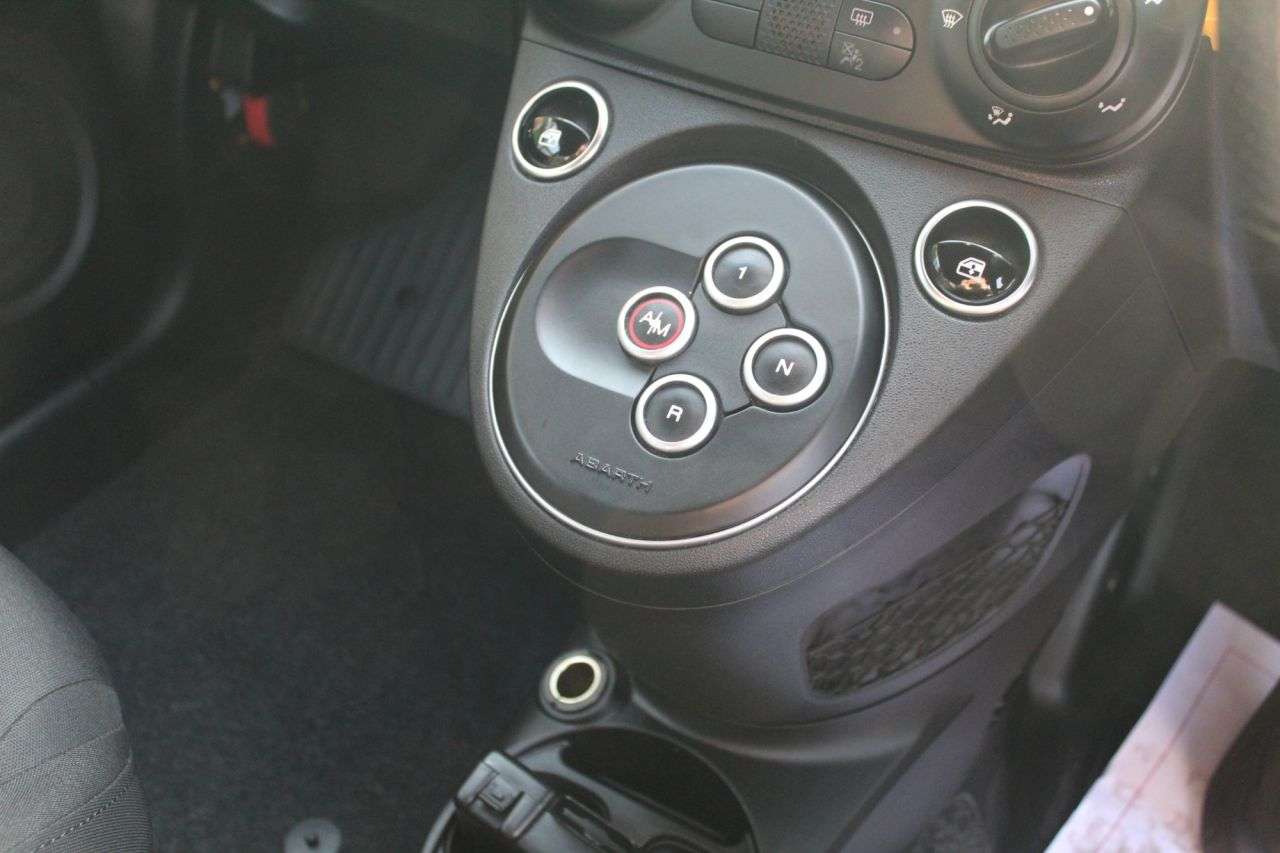 2017 ABARTH 500 2017 ABARTH 500