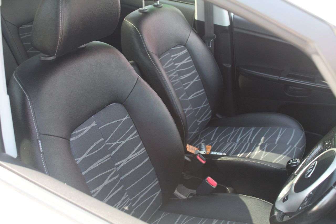 2018 KIA VENGA 2018 KIA VENGA