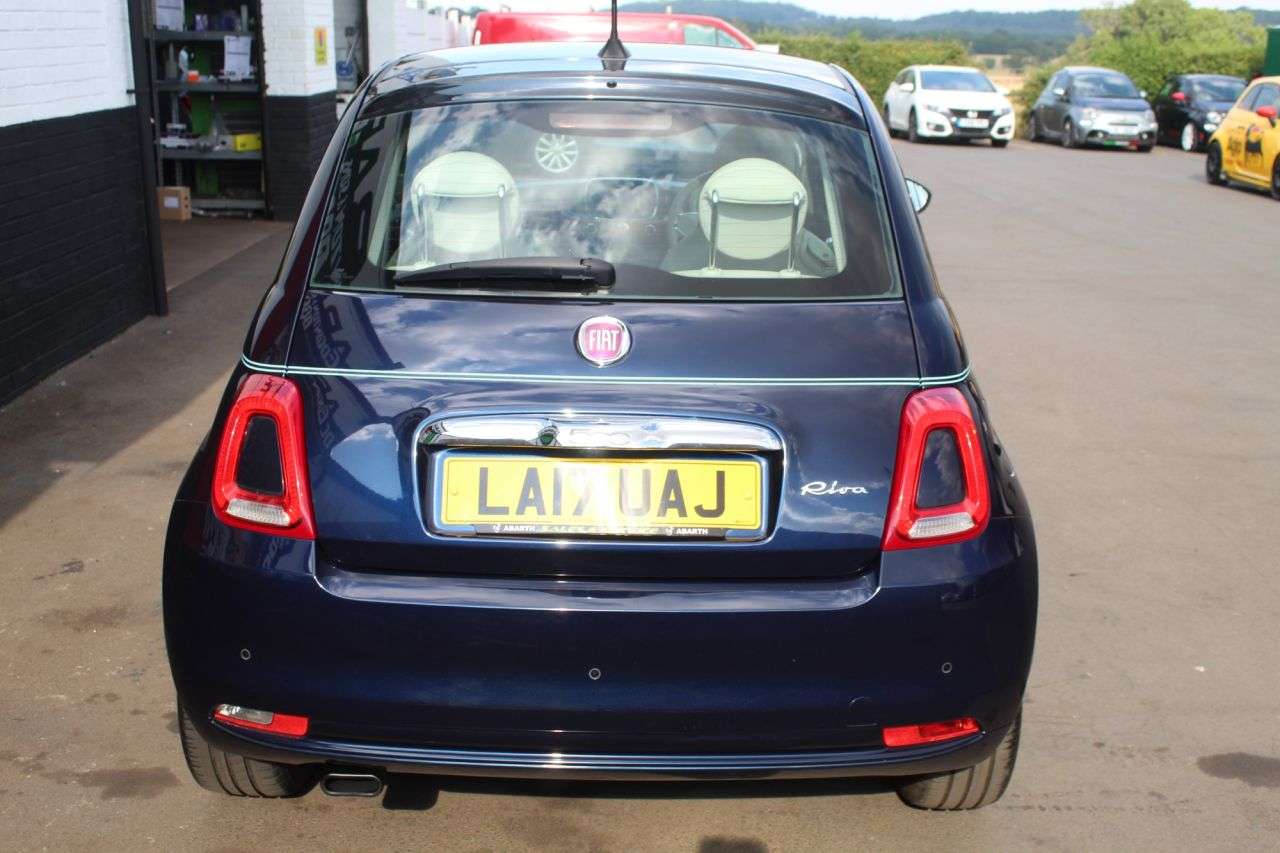 2017 FIAT 500 2017 FIAT 500