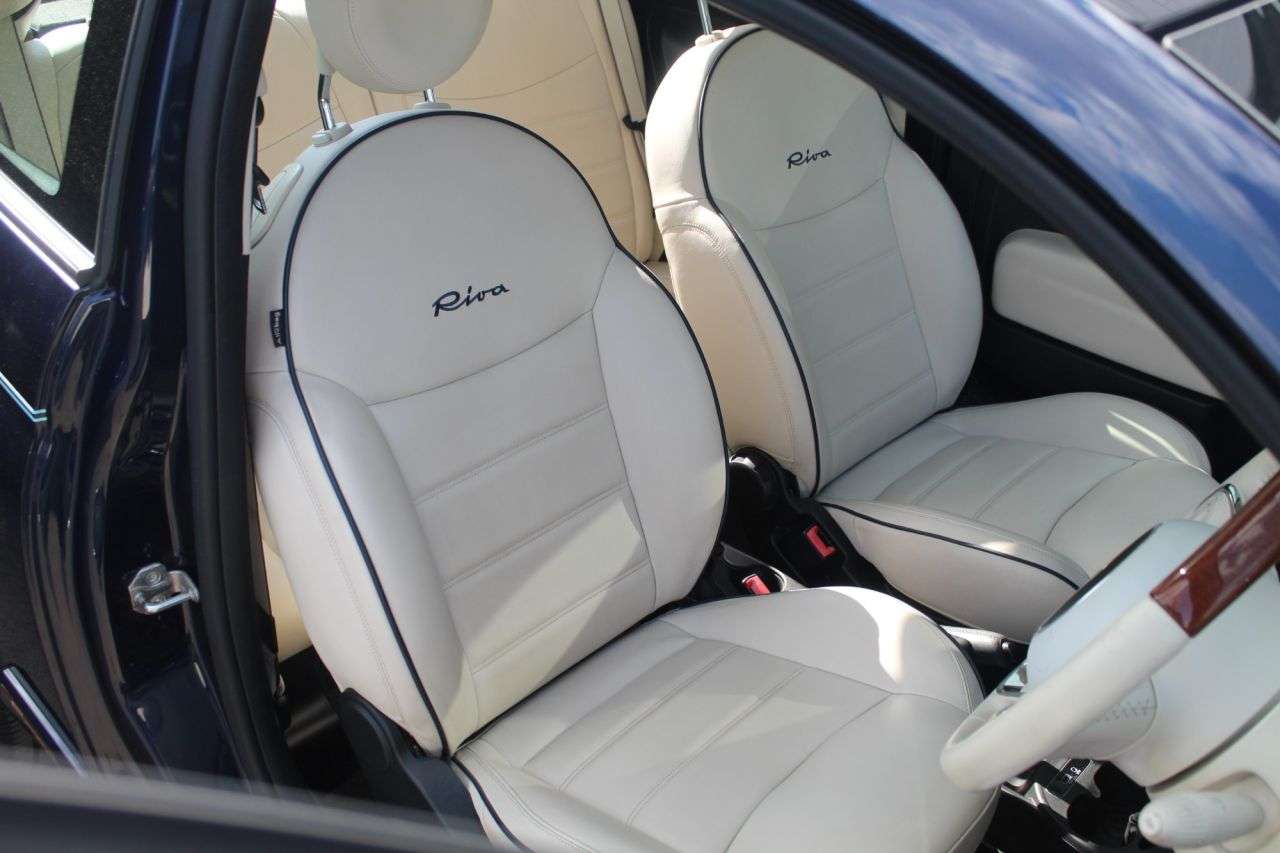 2017 FIAT 500 2017 FIAT 500