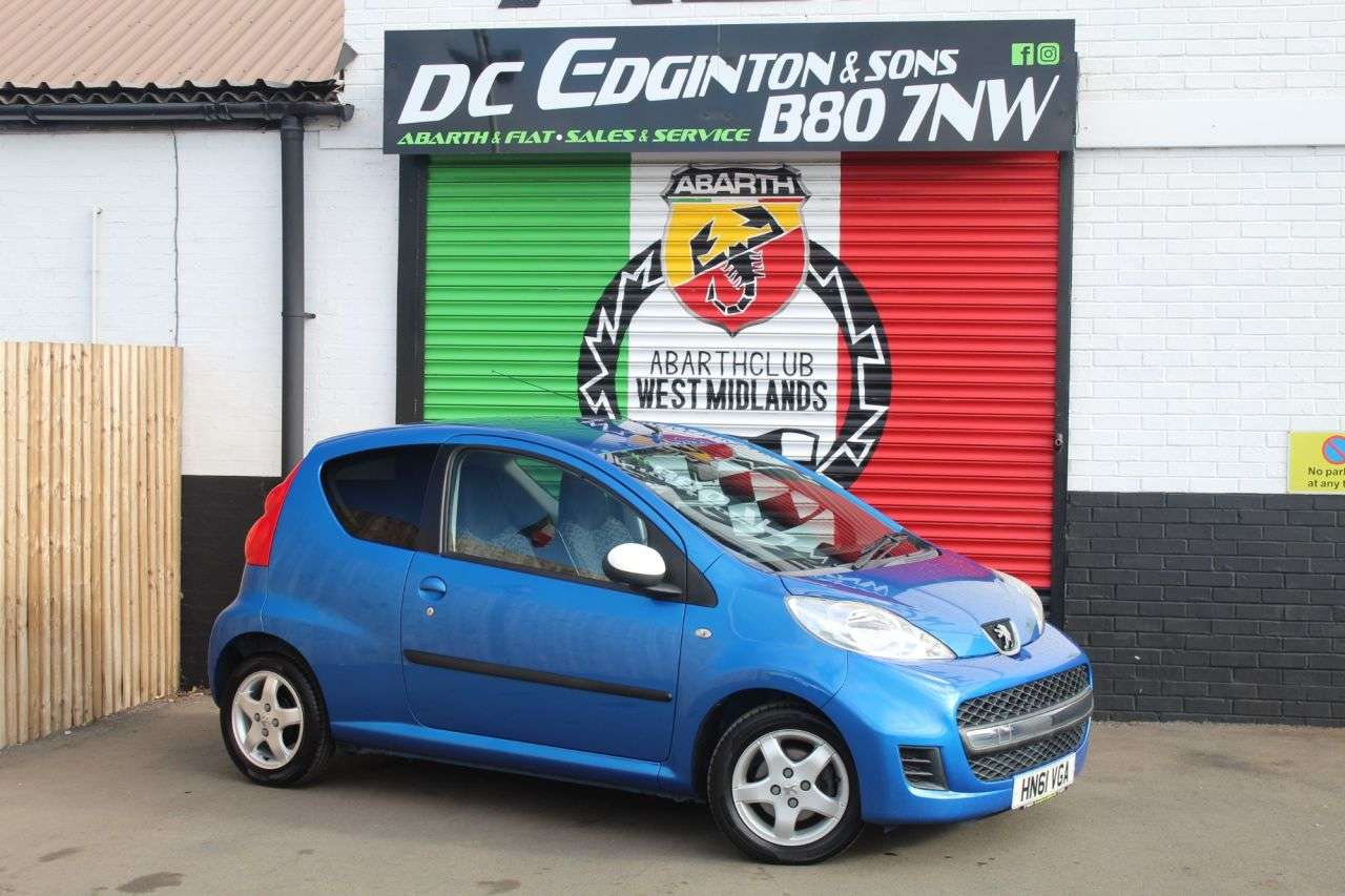 2011 PEUGEOT 107 2011 PEUGEOT 107