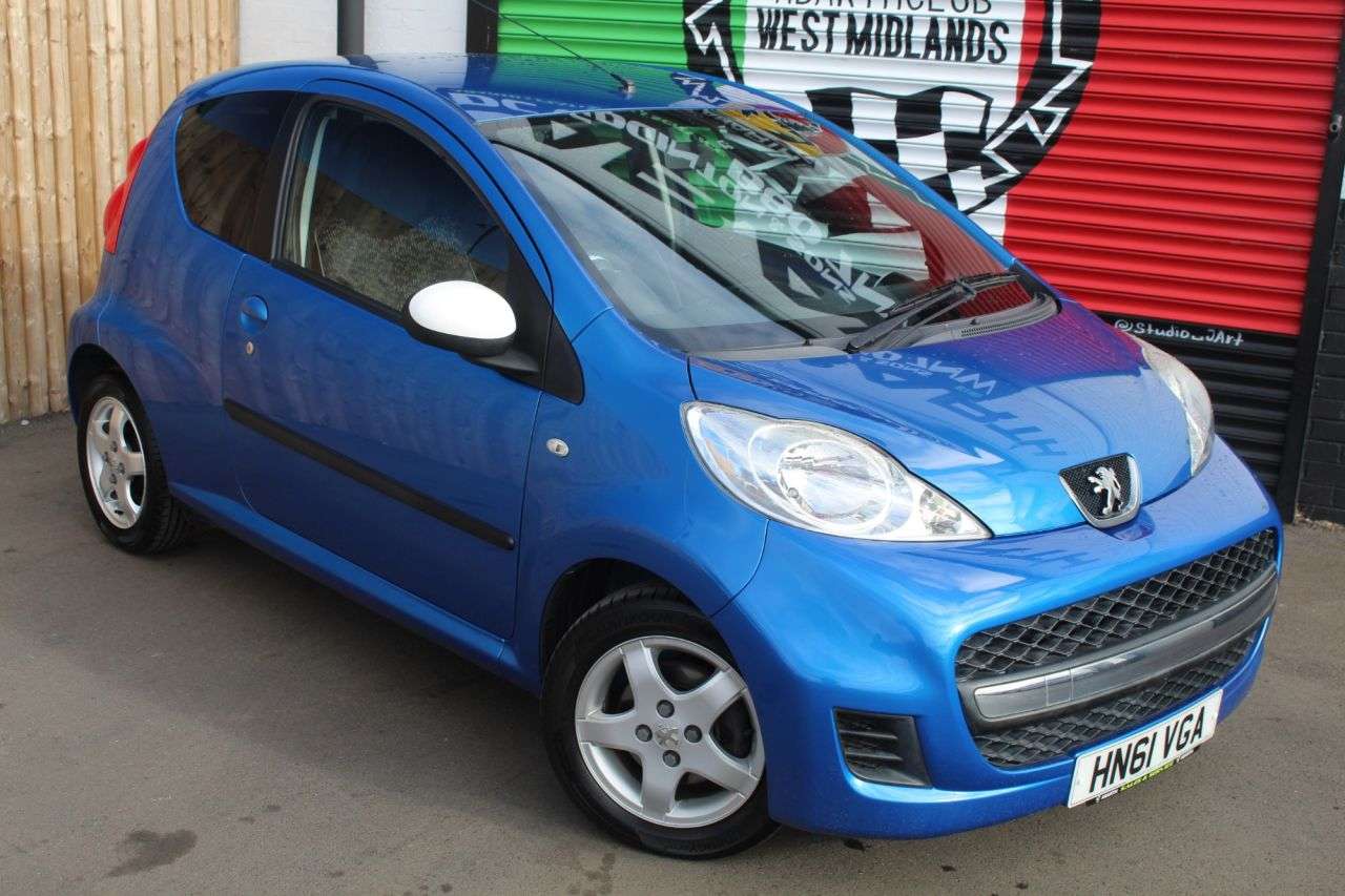 2011 PEUGEOT 107 2011 PEUGEOT 107