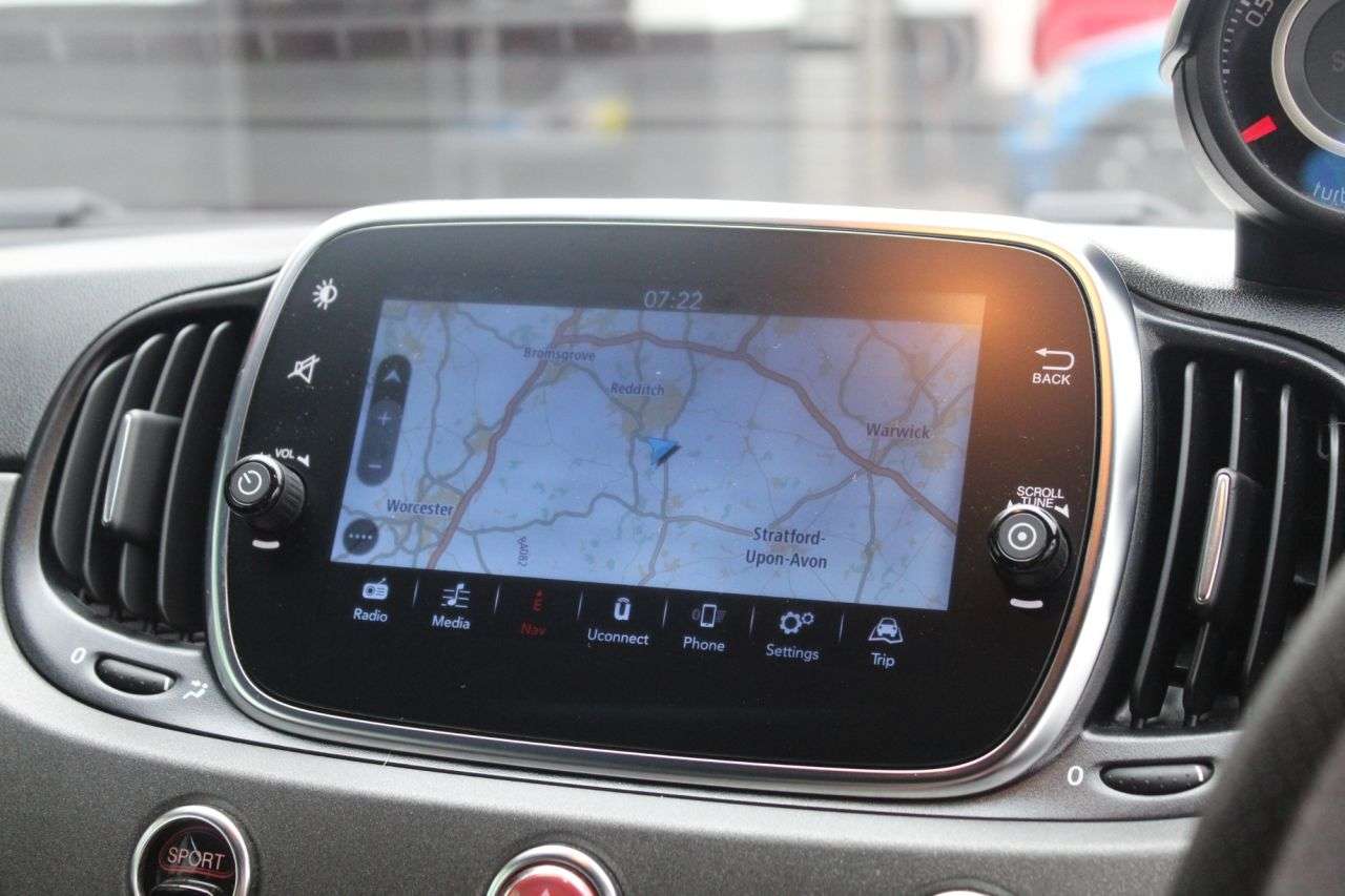 2021 ABARTH 695 2021 ABARTH 695