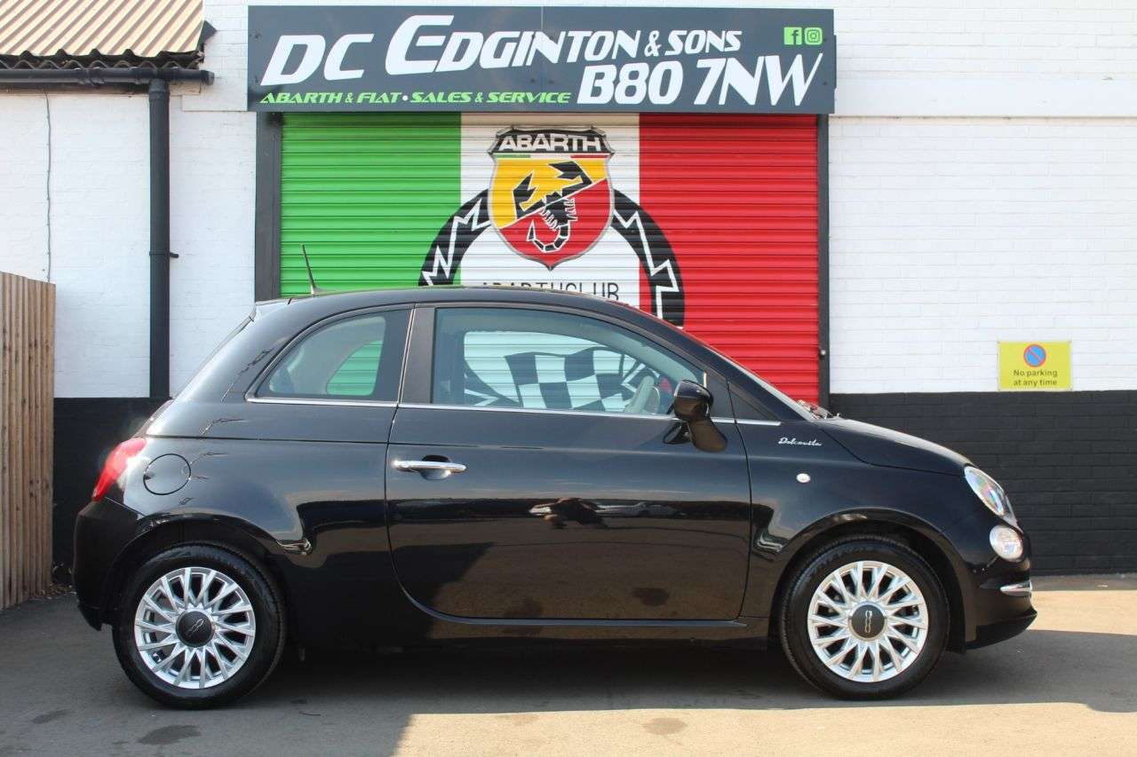2022 FIAT 500 2022 FIAT 500