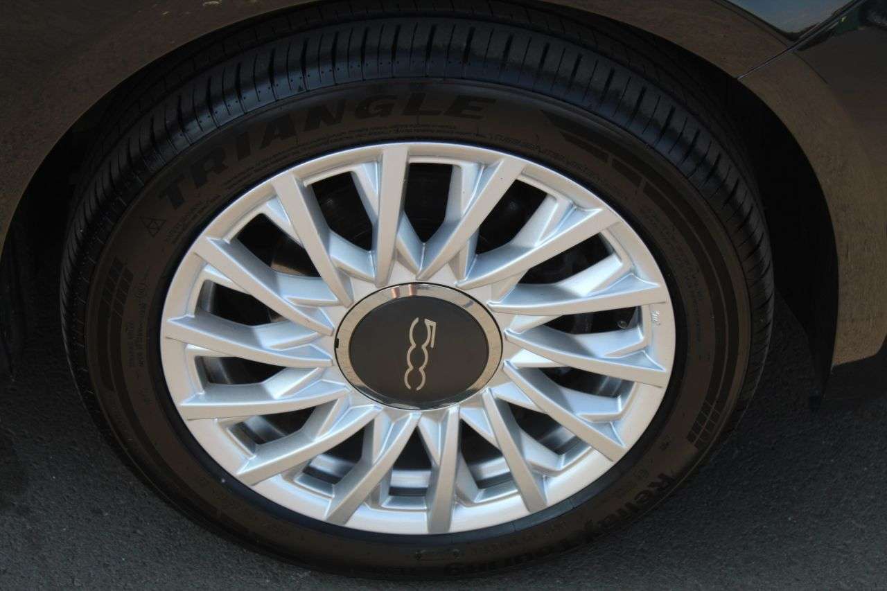 2022 FIAT 500 2022 FIAT 500