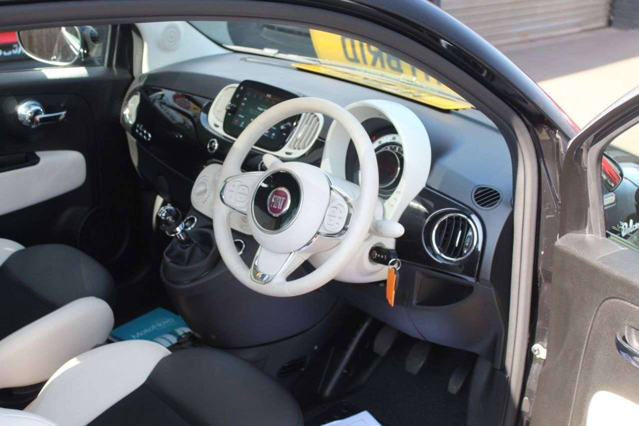 2022 FIAT 500 2022 FIAT 500