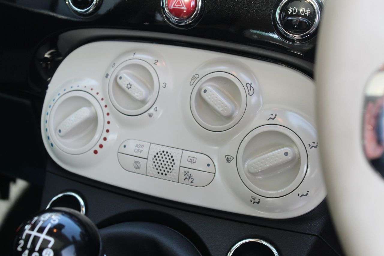 2022 FIAT 500 2022 FIAT 500