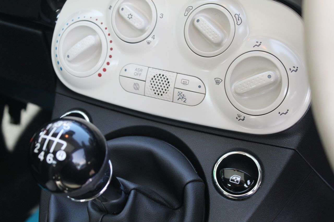2022 FIAT 500 2022 FIAT 500
