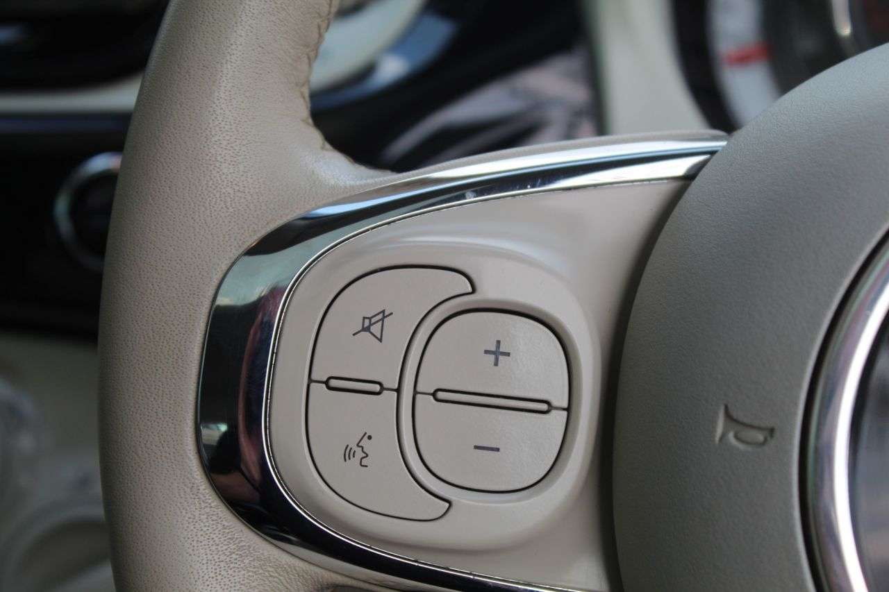 2019 FIAT 500 2019 FIAT 500