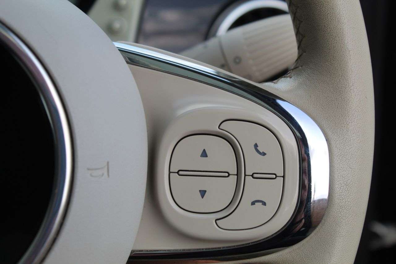 2019 FIAT 500 2019 FIAT 500