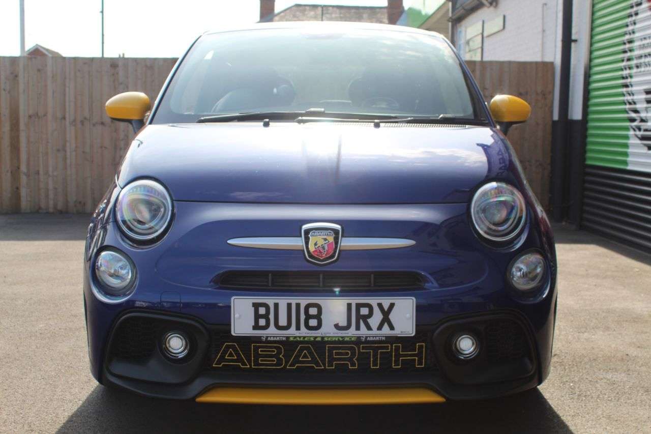 2018 ABARTH 595 2018 ABARTH 595