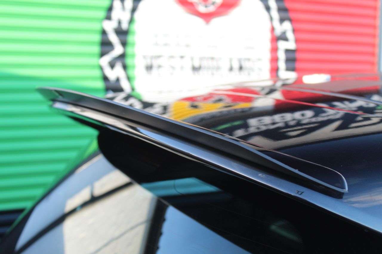 2021 ABARTH 595 2021 ABARTH 595
