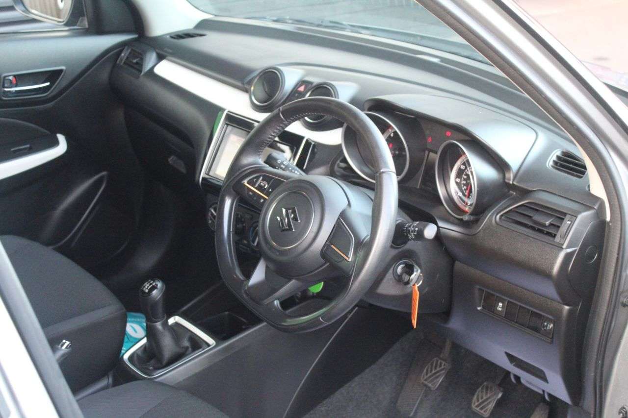 2018 SUZUKI SWIFT 2018 SUZUKI SWIFT