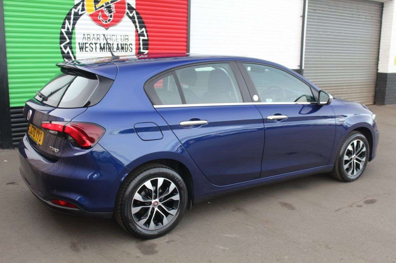 2020 FIAT TIPO 2020 FIAT TIPO