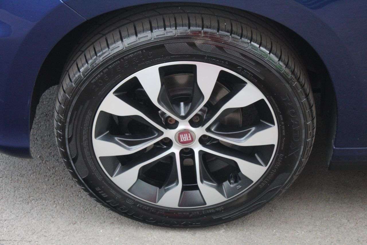 2020 FIAT TIPO 2020 FIAT TIPO