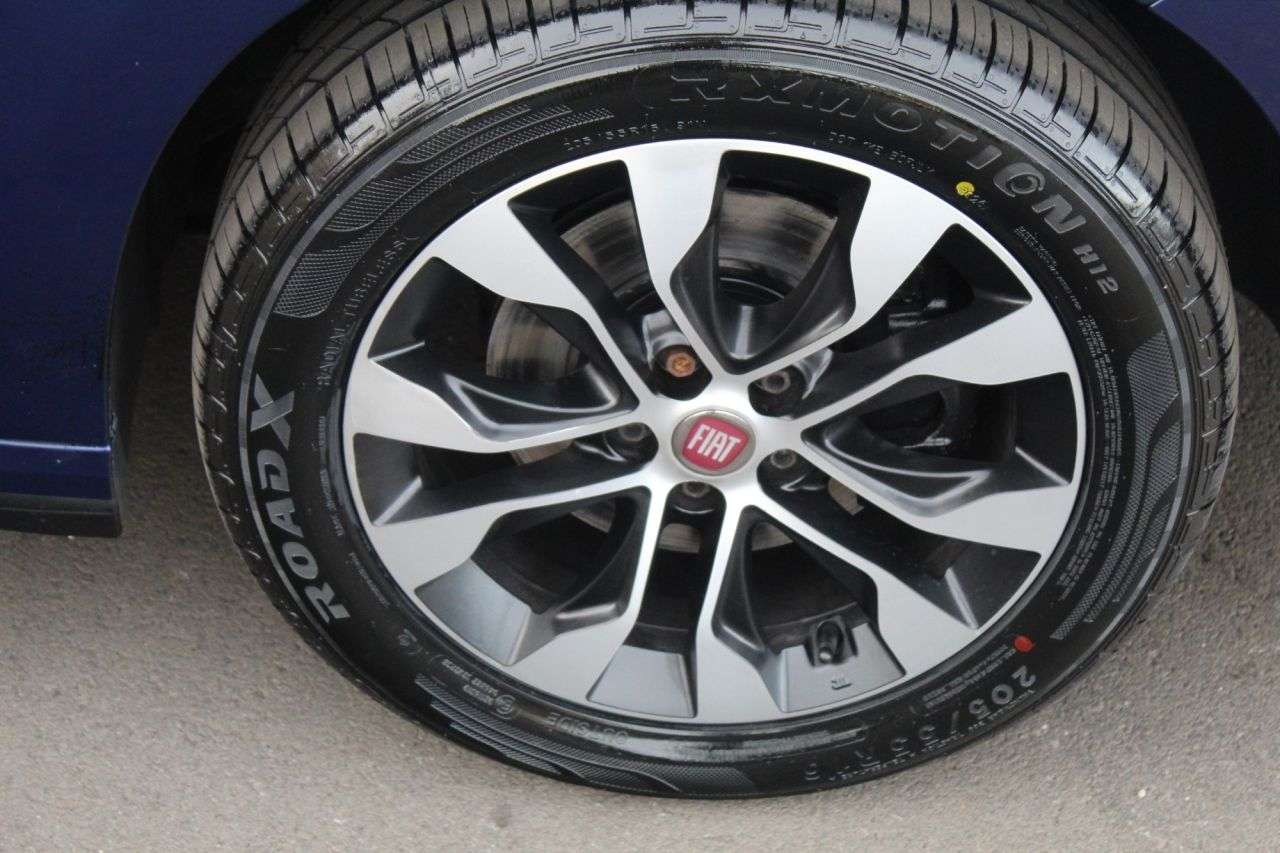 2020 FIAT TIPO 2020 FIAT TIPO